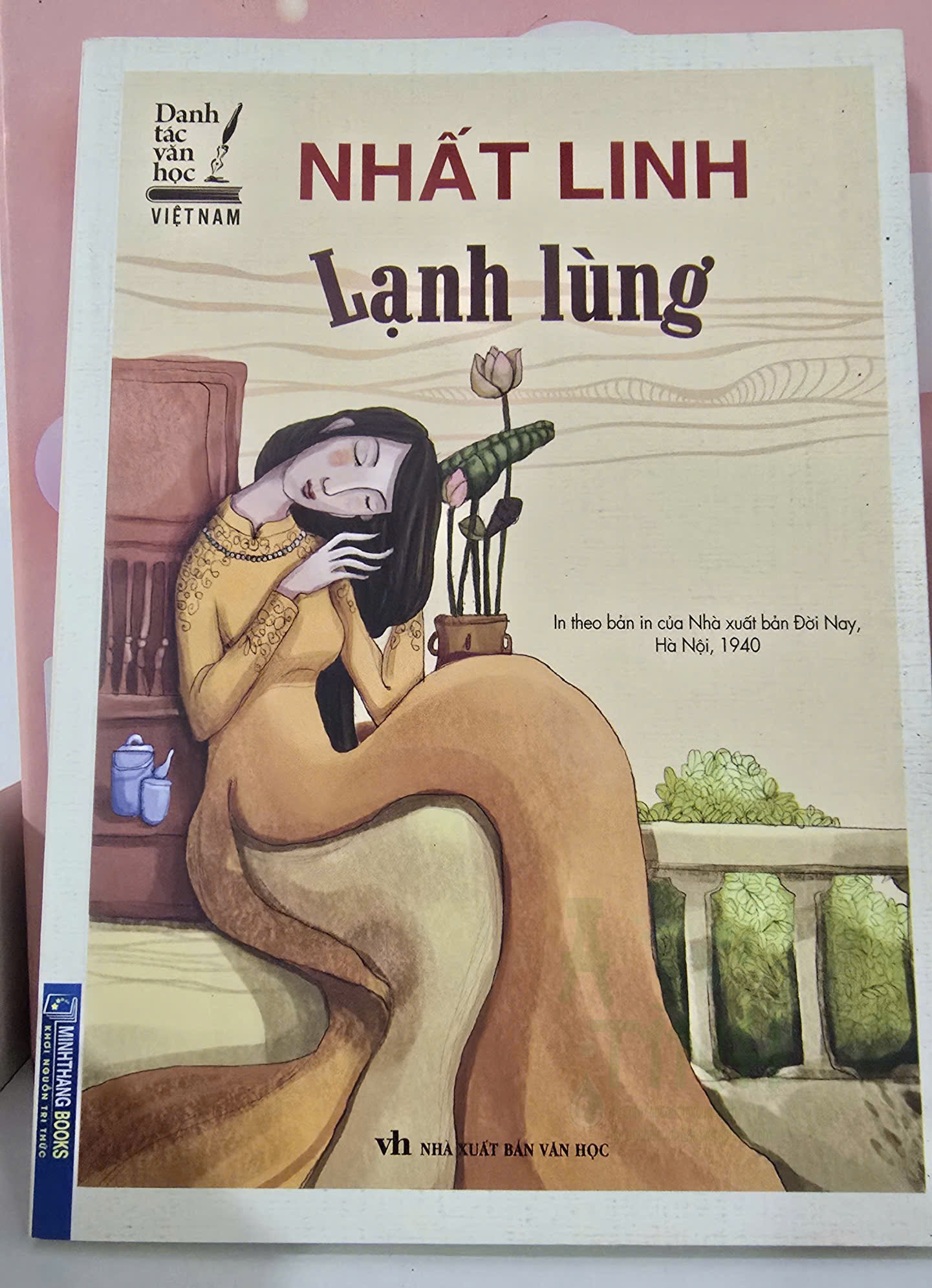 [REVIEW] LẠNH LÙNG – NHẤT LINH